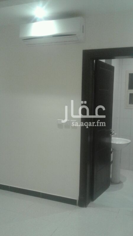 1594309 شقق مجددة في عمارة شقق تمليك نظيفة 2 غرفتين نوم وصالة مطبخ راكب مكيفات 3 دورات مياة مجلس ارضية رقم 101 ويوجد شقة ثانية نفس الدور رقم 103 وشقة علوية دور ثالث رقم 117 كبيرة
الموقع غير دقيق للتواصل 0535215669واتس اب