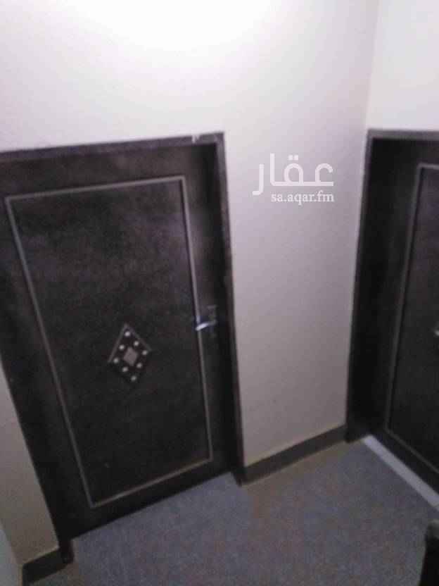 1715614 ثلاثة وصاله في الدور الثالث في السطح مدخل مستقل