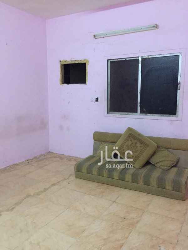 1290454 للايجار شقة عزاب مستقلة
غرفتين ودورة مياه ومطبخ اوفيس
بدون مكيفات شباك
تحتاج صيانة خفيفة
عداد الكهرباء مشترك مع شقة
الايجار دفعتين ١٢٫٠٠٠ ريال
للتواصل
ياسر العقيل
من ٣:٣٠ عصرا الى ٩:٣٠ مساءا
الموقع بتطبيق عقار صحيح
وفقكم الله