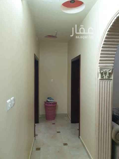1412931 بيت شعبي داخل حي سكني قريب من الخدمات
البيت بوثيقه
قريب من المركز الصحي الجديد
الحي شرق ملعب ميلان
شوارعه مسفلته
مساحته الكامله 600 م
مساحة البناء 250م
مكون من 5 غرف
مستودع
4 حمامات
مطبخ
يوجد خزان
يوجد بياره
يوجد عداد كهرباء
المطلوب 400 صافي