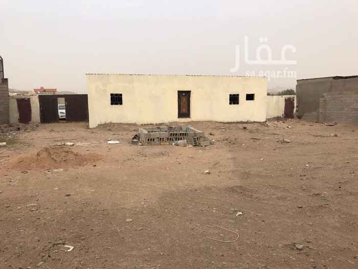 1579218 حوش في الحرزات خلف قاعة المعالي مساحته تقريباً 680 تقريباً يقع على حرف T
يوجد به غرفتين وصاله هنقر غير مشطبه
منطقة عماير واستراحات
خلف الحوش عماره
وجواره عماره دور موقع متميز في الحرزات
يوجد به عداد كهرباء
الموقع متميز وفي بداية الحرزات
ونعم الجيران
الحوش للبيع 170 الف
اي استفسار 0535884298