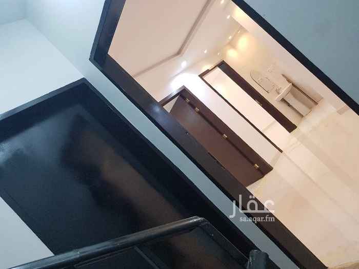 1754554 شقه للايجار في فيلا دور أول
ثلاث غرف وصالة مدخلين شبة جديدة ديكورات
عداد الكهرباءمستقل والماء مشترك
الإيجار ١٥٠٠ شهري
تقاطع الطائف مع الجنادرية
للإستفسار
٠٥٣٦٠٧٤٧٢٧ أبو عمر