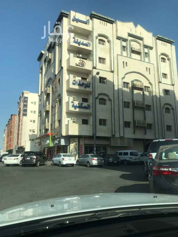 1663988 فندق مؤجر مؤسس من غرف نوم ودفاع مدني مكيفات ويوجد بدروم يوجد به غرفتين لامانع من مستوصف من دون المحلات من دون محلات