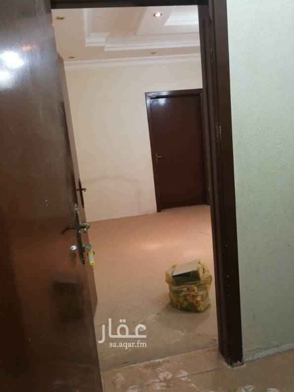 1632048 للايجار شقة.. الرياض.. حي بدر
٤ غرف وصالة وحمامين ومطبخ
الموقع :
مقابل استراحة الياسمين من جنوب.. في عمارة جميع الخدمات بجوارها.
للتواصل عبر الواتس أو اتصال
مكتب الشقحاء للعقارات ابو علي
٠٥٣٦١٣١٢٩١ /٠٥٣٦٣٦٣٦٥٤