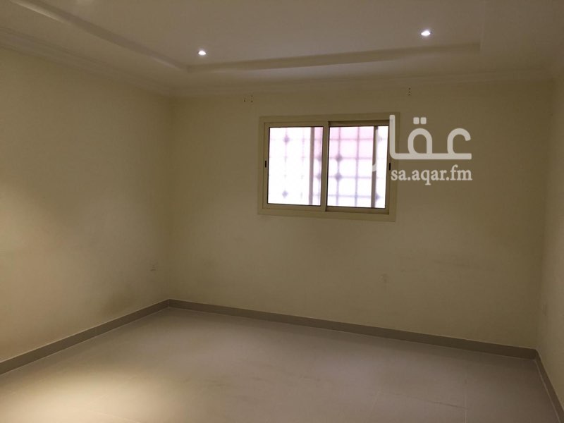 1366820 شقة ثلاث غرف وصالة في حي الفلاح
يوجد باركينغ
مكيفات راكبة
مطبخ راكب
قيمة الايجار ٣١ الف دفعة واحدة عن كامل السنة