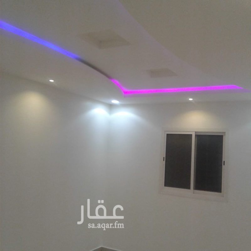 1581402 للإيجار شقة بالمونسية الغربية
في فيلا
مجلس + غرفتين نوم + صالة + مطبخ + دورتين مياه
سطح صغير
كهرباء مستقبل المكيفات تمديد اسبيلت
الشقة شبه جديدة
الموقع صحيح
الايجار 17 الف
بورصة الامتار للعقارات