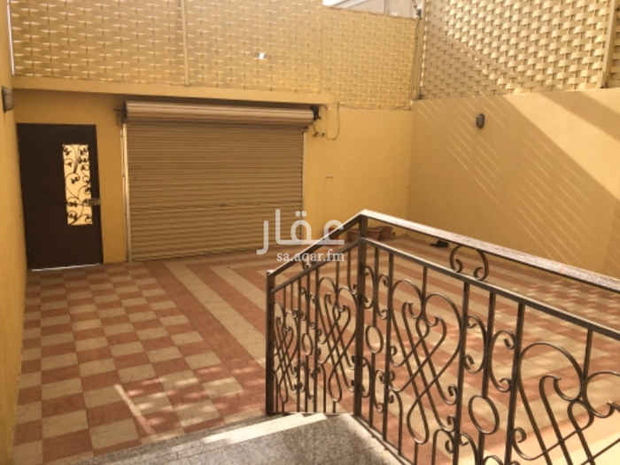 1549897 شقة للإيجار بالواديين مخطط سوق الجمعة
4 غرف وصالة
مستودع أرفف في المطبخ
دورتين مياه
مدخلين رجال ونساء
حوش واسع مستقل ببوابة ريموت تدخل فيه السيارة
عداد الكهرباء مستقل
خزان المياه مستقل
السعر للإيجار السنوي / 20,000