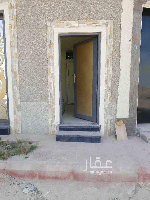 1425984 غرفه سائق في فله جديد لم تستخدم إلا ٣شهور
موضحه بالصور شامله الكهرباء+الماء
في حاله الدفع الشهري سيكون المبلغ 600ريال او سنوي بمبلغ 6500 ريال
قابل للتفاوض بالمعقول.
ابوفهد/ 0536368080