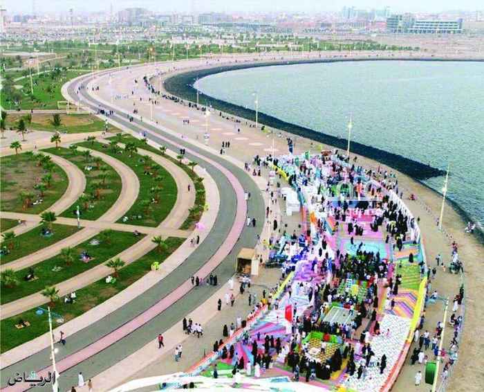 1725238 يوجد لدي قطع تجاريه و سكنيه ارض في المخطط الذهبي ((١٩٣))
في الكورنيش الشمالي رقم
المعروف رقم المخطط ١٩٣
منطقة عمائر تصريح بناء ٥ أدوار
جمبها خمس فنادق خمس نجوم
ماريوت -نوفوتيل-هيلتون -راديسون بلووكادي مول والإمارة
سعر المتر في السكني من ١٢٠٠-١٥٠٠حسب الشارع تصريح بناء ٥ادوار
سعر التجاري من ٣٠٠٠-٤٠٠٠ريال تصريح بناء ١٢ دور
من أراد الشراء او البيع التواصل معي على رقمي هذا ٠٥٣٦٦٩٩٩٠١
ليس لدي مكتب وانشاء الله ذو مصداقيه مع
المالك والمشتري مباشرة
ويوجد لدي جمع المخططات اسعا لرضكم اول