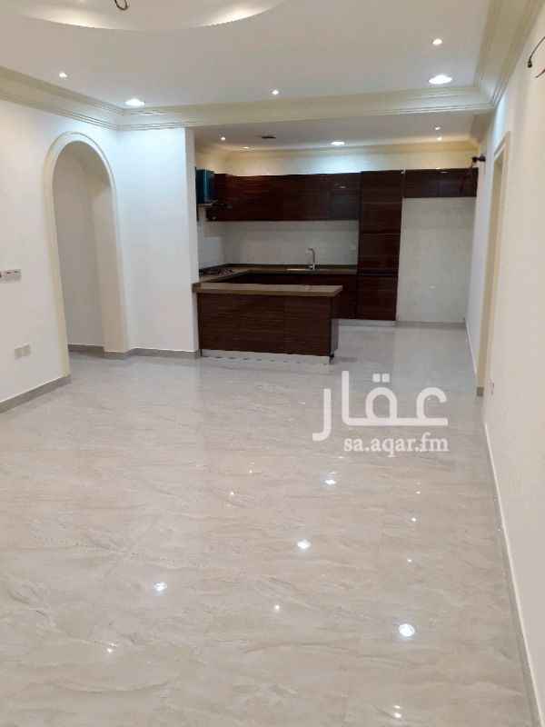1275051 دور روف مع سطح مصعد راكب ومطبخ راكب وموقف سياره وغرفه سواق