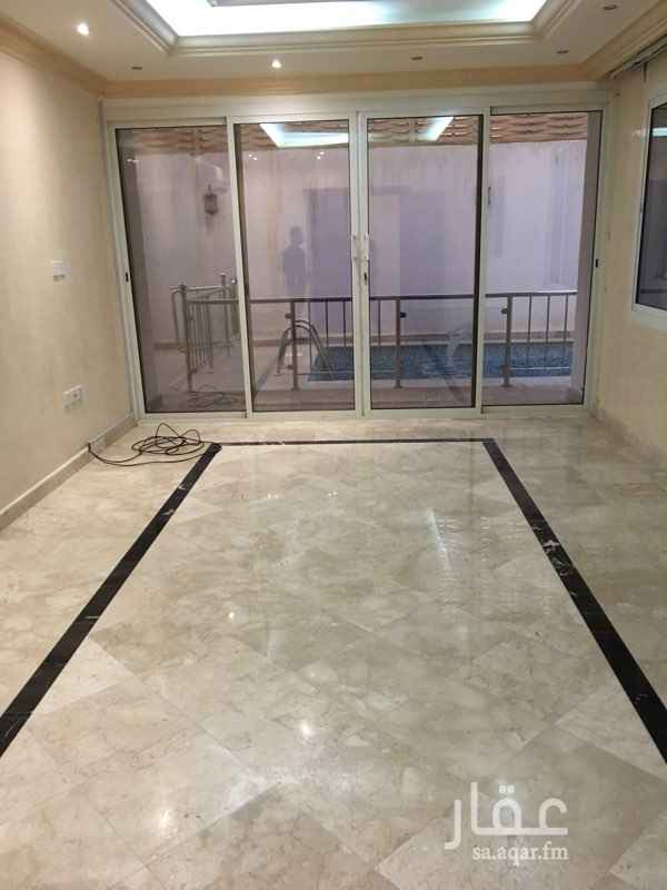 1692770 فيلا للايجار بحى البساتين ١ مكونه من دورين وملحق مكيفات ومطبخ راكب