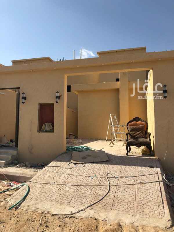 1639223 دورين الدور الارضي 5 غرف ومشب وحوشين ومدخل سياره واسع البيت وشرح شغل شخصي موقعه ممتاز السعر قابل لتفاوض حي الغروب
0536806493 ابوفارس