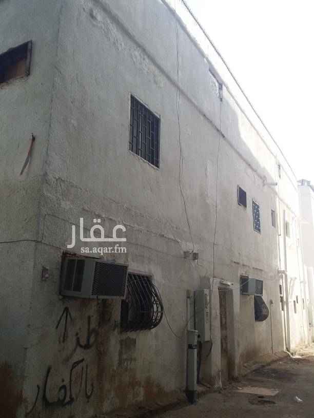 1500219 للبيع بيت سكني في جدة حي العزيزية قريب من شارع الستين
خلف مطعم الفيروز
دورين
مكون من 3 شقق
شقة 7 غرف وصاله و2 حمام ومطبخ
شقه من 3 غرف وصاله وحمام ومطبخ
شقه من 2 غرفه وحمام ومطبخ
3 عداد كهرباء
بصك الكتروني 220م
مطلوب 650 الف ريال
للمفاهمه الاتصال
0503020842
0566272675