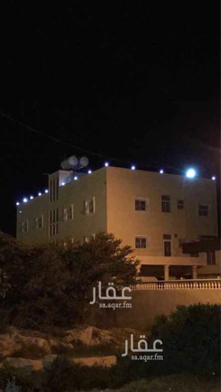 1484589 طريق الملك فيصل بجانب مفروشات أسطنبول جميع الخدمات قريبه منه للعوائل فقط
للتواصل على الرقم 0504860435