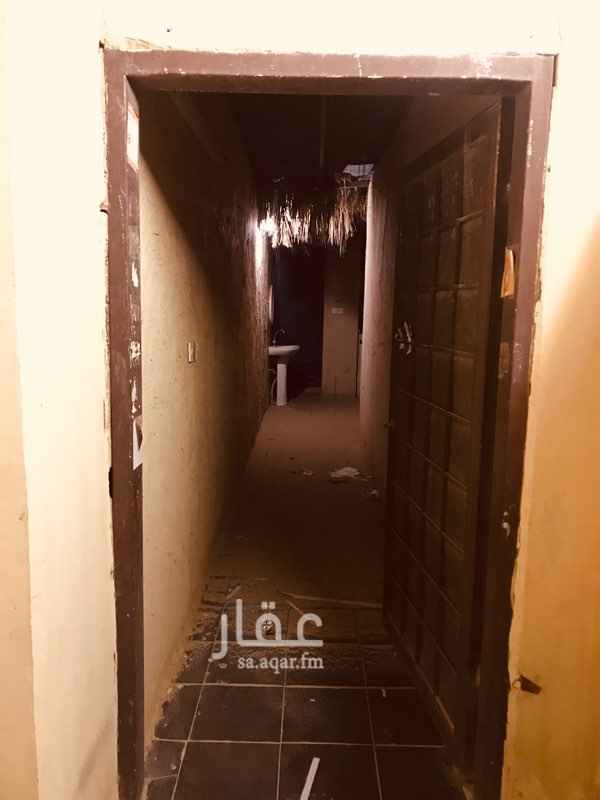 1596252 ملحق عزاب، الكهرباء مشترك مع الجيران