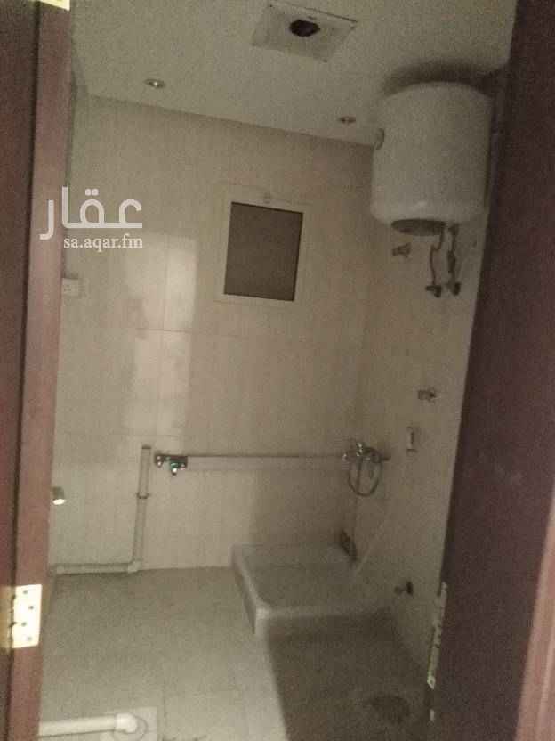 1551885 دور علوي نظيف جدا بحي الندي
مدخل مستقل
مكون من: -
3 غرف نوم
صالة
مجلس مقلط
غرفة خادمة
غرفة سائق
3 دورات مياه
مطبخ راكب
مكيفات راكبة