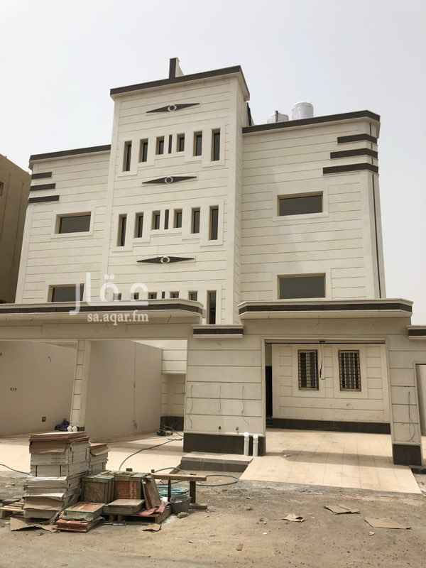 1515303 دور ارضي في مخطط الموسى
مجلس رجال
مقلط
صاله مطبخ
اربع غرف نوم
مجلس نساء
خمس دورات مياه
مع حوش ومدخل سياره
مداخل مستقله
موقع مميز وتشطيب راقي