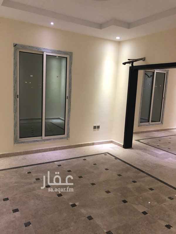 1351258 لاصحاب الذوق الرفيع
شقه بحي ابحر جديده لم تسكن من قبل عباره عن غرفتين نوم وصالون وصاله طعام ودورتين مياه ومطبخ مركب وغرفه خادمه وغرفه سائق وموقف خاص بالشقه
الموقع مقابل محطة درة الشمال عماره لونها بني
للمعاينه الرجاء الاتصال بالحارس عبدالله
0554813643