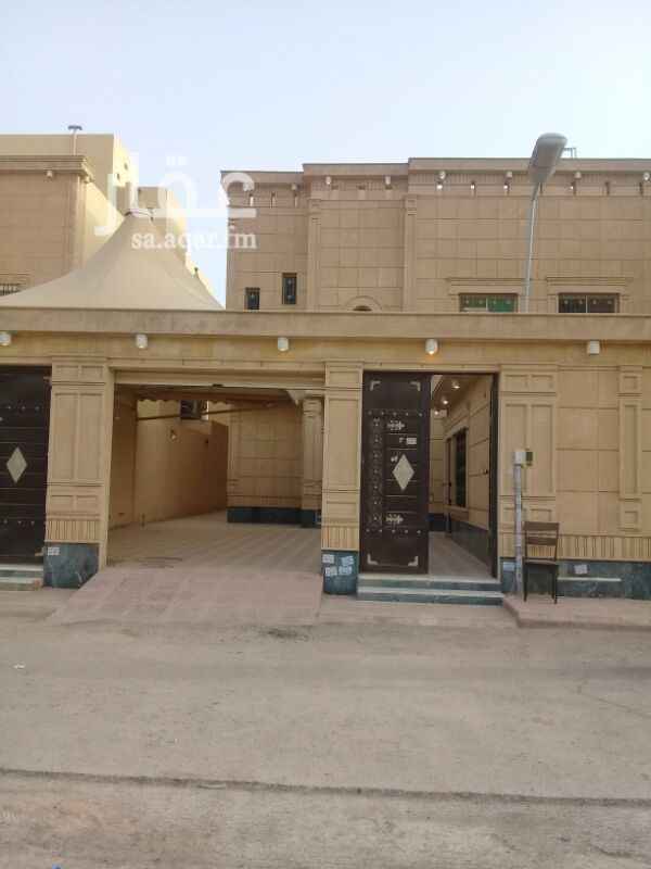 1355222 فيلا فاخرة للايجار مساحه ٤٠٠متر شارع ١٥وجهه شمال درج داخلي مدخلين مؤثثه مشب ومجلس ومقلط ومطبخ ومكيفات اسبليت.
وصاله ومجلس نساء وغرفه كبار السن والدور الثاني مكون من ٤غرف نوم وصاله ٣ حمامات.