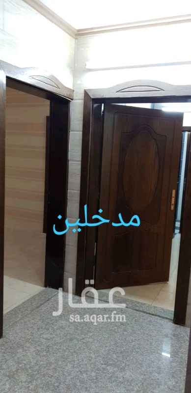 1298684 شقة ٣ غرف مع ملحقاتها نظيفة الشرايع مخطط٢ موقع ممتاز وحي هادئ