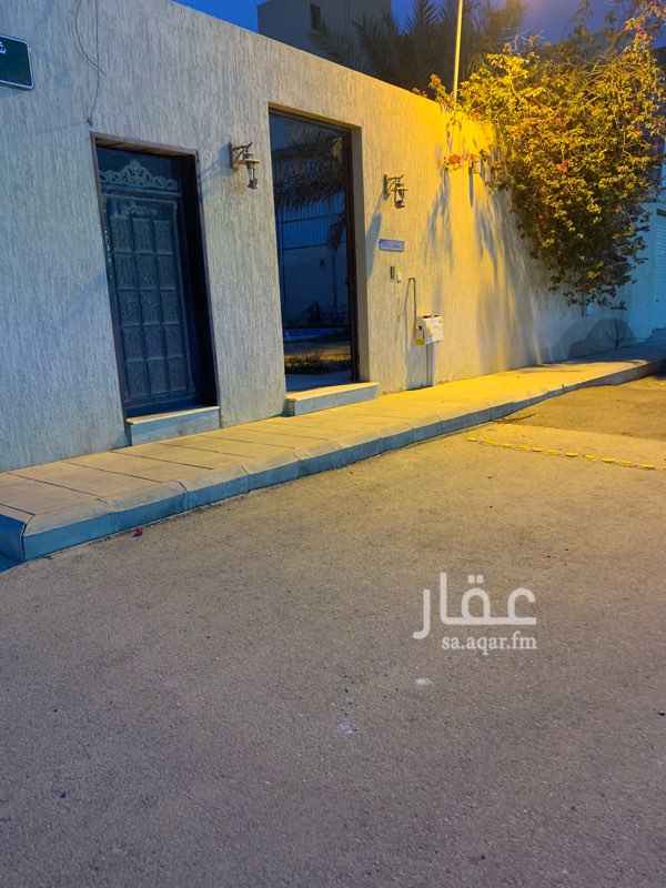 1483234 استراحه خاصة
والسوم 1100000 على الشور
كذلك يوجد مواقف سيارات امام الاستراحه
التواصل عن طريق الواتس