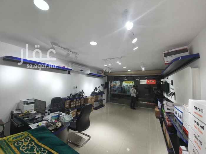 1588996 محل جديد في شارع خالد بن الوليد لتقبيل سعر الايجار 50000 وسعر التقبيل 60000