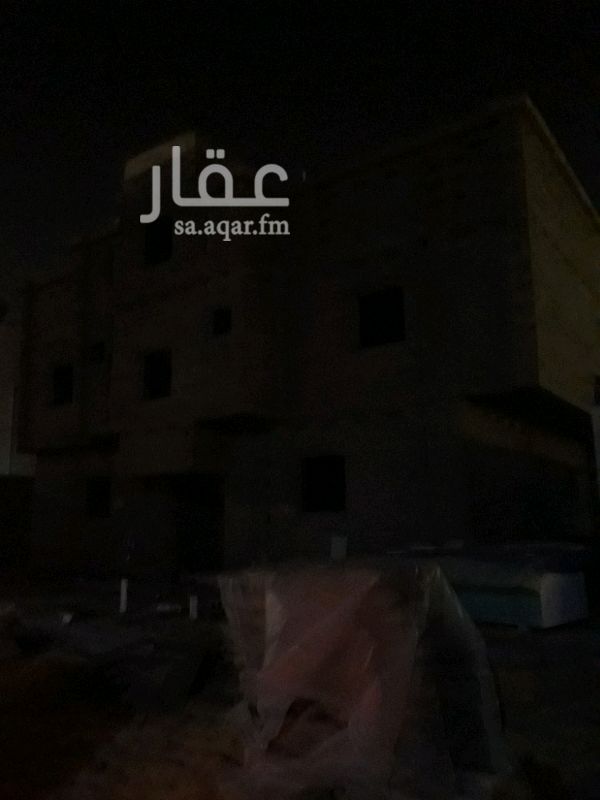 1291524 شقتين تمليك زاوية جنوبي شرقي بالدور الارضي بصك واحد وعدد ٢ عداد كهرباء بمساحة إجمالية 327 متر مربع. كل شقه ٥ غرف وصالة ، التواصل عن طريق الواتس او الاتصال