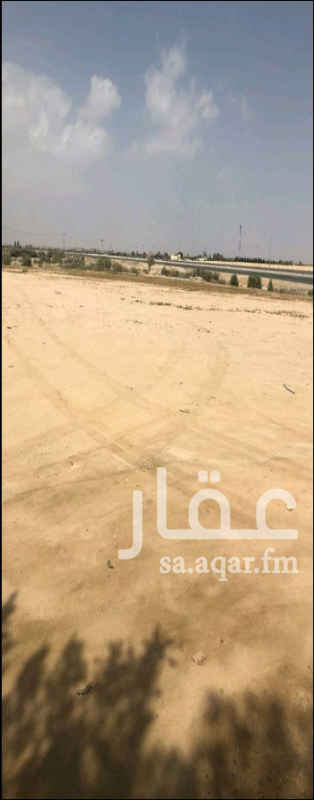 1470181 مزرعه الطائف طريق عكاظ والمطار الجديد مساحة 19343م وبها بيت مساحة 5 الاف م تصلح موقع استثمارى وانشاء محطة وقود سعر المتر 700 ريال