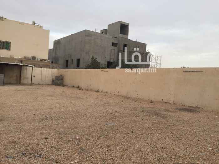 1501021 للايجار ارض سكني مسوره بحي القيروان
تصلح مستودع
او تبي تسوي استراحه