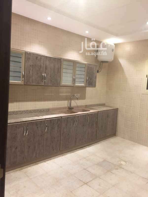 1482601 للايجار دور علوي بحي الياسمين + مدخل سياره خاص
الدور مدخل مشترك مع شقه
الدور متوفر فيه غرفة خدمه
مكون من ثلاث غرف نوم منهم غرفه ماستر وصاله ومقلط ومطبخ ومجلس و ٤ حمامات
مطبخ ومكيفات اسبلت راكبه