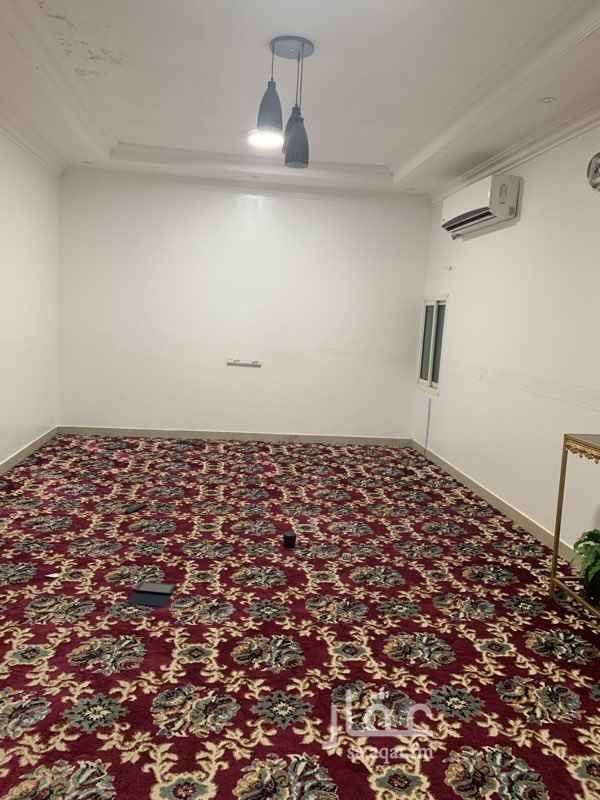 1645564 شقة اللبيع 300000كاش فقط اريد احررها من البنك للاستفسار 0537794443ام محمديوجد مقابل الشقة جامع ومستوصف صحي وخدمات قابل للتفاوض