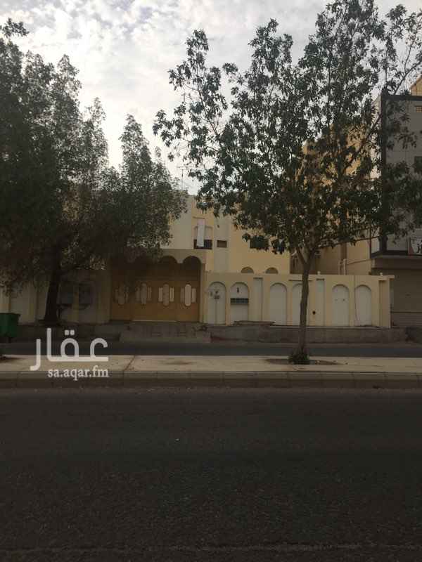 1539140 عماره بمخطط زمزم ع شارع تجاري المساحه ٨١٨ م شارع٣٢
عدد الشقق اربع الدور الاول شقتين من ٣ غرف بمنافعها والدور الثاني شقتين من اربع غرف بمنافعها
يوجد حوش كبير.. لايوجد محلات فررررصه
مطلوب٩٠٠٠٠٠الف