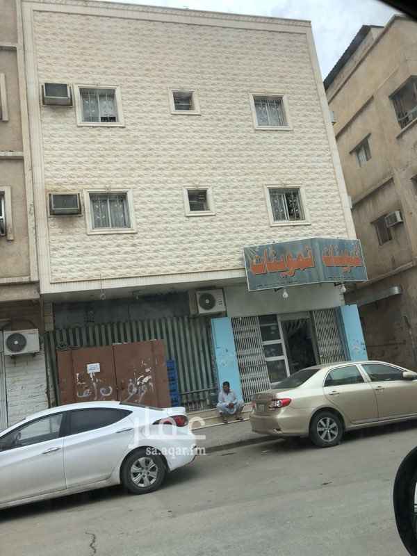 1640732 عمارة تجارية للبيع وسط الرياض
على شارعين شارع تجاري غربي
وشارع فرعي جنوبي
الموقع/شارع الشيخ عبداللطيف بن ابراهيم
حي جبره بالقرب من المحكمه العامه
المساحه ١٥٢ م
العمر ١٤ سنه تقريبا
الواجه حجر
(٦) شقق و(٢) محلات تجاريه
(٨) عدادات كهرباء عداد واحد ماء
الدخل 70
السوم 700