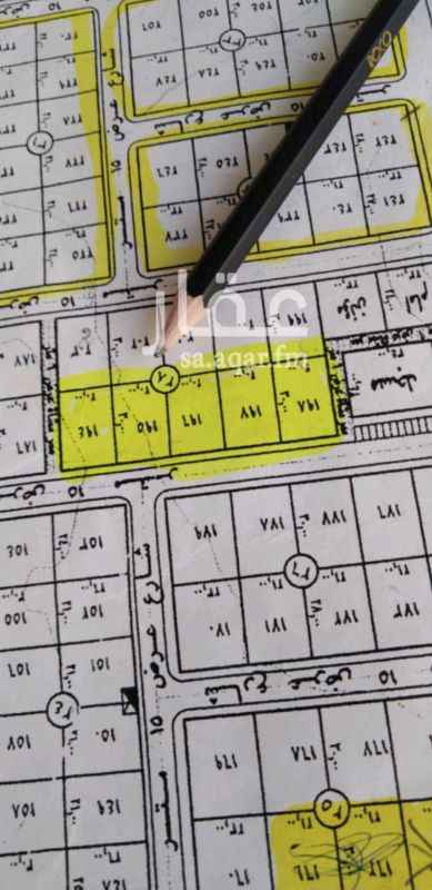 1515651 للبيع عدد 5 قطع ارضى سكنيه
حى ملقا العساكر
مساحه كل قطعه 600م
الأطوال 20 ✖ 30
شارع 15م شمالى
البيع 2800