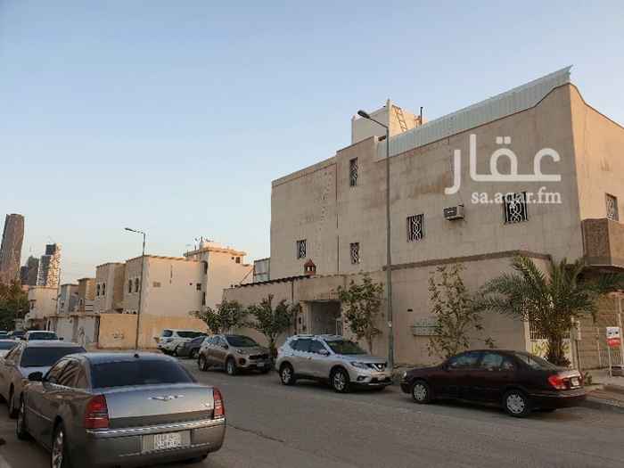 1639691 للبيع عماره بحى العقيق زاويه شماليه شرقيه مكونه من ٥ محلات و ٤ شقق كبار من ٤ وصاله الدخل ٢١٥ الف البيع ٣ مليون العرض مباشر مع المالك