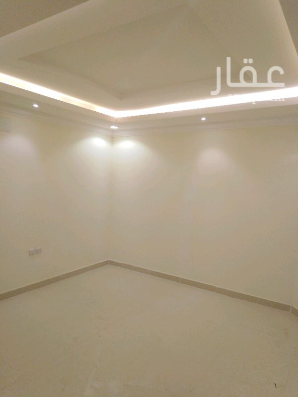 1345473 ثلاثة غرف نوم وصاله مجلس ومطبخ ودورات مياة