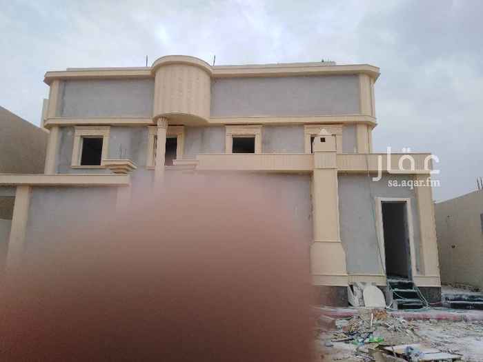 1581103 فيلا للبيع
دور اربع شقق
مجلس مقلط وصاله ومطبخ ومشب وحوش ومدخل سيارة
كل شقه اربع وصاله