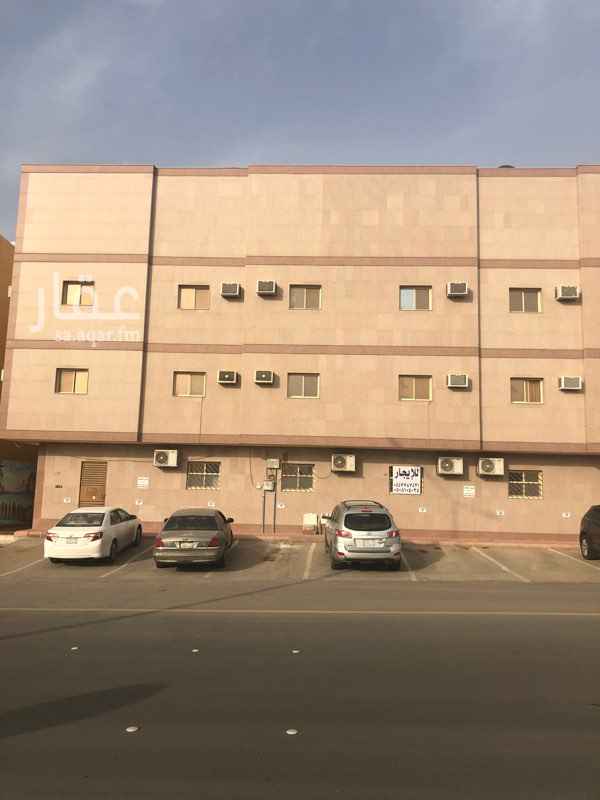 1529157 الشقه عباره عن مجلس وصاله وغرفتين نوم ومطبخ راكب مع مستودع صغير ومكيفات راكبه وموقف خاص بالبدروم والشقه نظيفه جدا وقريبه من جامعه دار العلوم