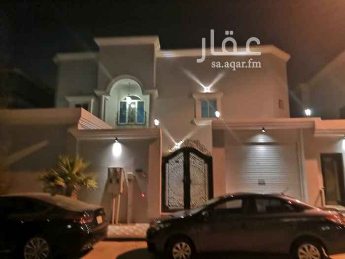 1539738 فيلا جديده بحي المنتزه بجوار قصر الخليج استخدام 5 شهور فقط مكيفه مطبخ راكب مكونه من...
حوش به غرفه سائق وديوانيه خارجيه
الفيلا مدخلين مدخل علي مجلس النساء
المدخل الثاني علي مجلس الرجال كل مجلس معه دوره مياه ومغسلتين
غرفه طعام
صاله
مطبخ مع مستودع كبير
الدور العلوي........
4 غرف نوم منهم اثنان ماستر مع صاله كبيره
الملحق....
غرفه خادمه وغرفه غسيل
