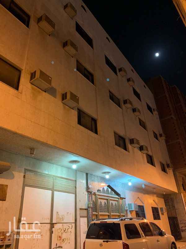 1554782 موقع العمارة : مكة المكرمة حيّ الهنداويه بجوار مسجد الامير منصور .
قريبه جداً من الشارع العام ( خط ام القرى) تبعد عن الحرم (2كيلو ) :
عمارتين للإيجار:
- الغرف المصرح لها : 50 + 62 ( 112 غرفه )
- اجمالي عدد الحجاج : 235 + 340 ( 575 حاج )
* مزودة بجميع وسائل الأمن والسلامة بما في ذلك مضخة للحريق و مولد كهرباء
* مصرحة من قبل وزارة الحج عام 1440 هجري .
-
-
على من يرغب الإيجار لموسم حج عام 40 الاتصال على الرقم
0538114074