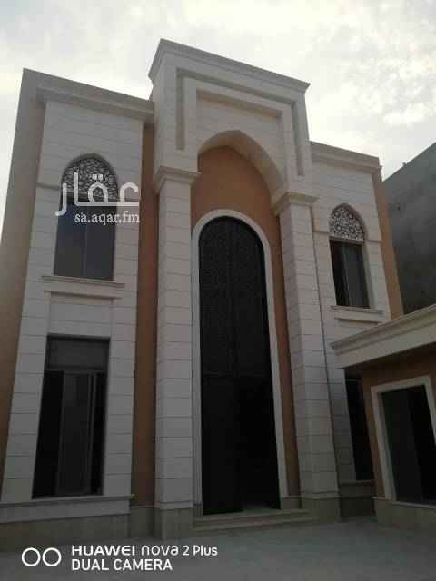 1746483 للبيع فيلا درج صالة
حي حطين النموذجي
شغل شخصي تشطيبات فاخرة
شغل مودرن..
المساحة ٦٧٠م
المواصفات
الدور الأرضي استقبال بالكامل
ملحق خارجي مجلس رجال وصالة طعام صالة عائلية كبيرة مطبخ مفتوح على الصالة مطبخ داخلي
مجلس نساء مطل على المسبح
تكييف مخفي مصعد
الدور الاول ٥ اجنحه نوم وصاله
السطح
صاله العاب غرفه مستر
عرفة شغال مع غرفة غسيل
السوم ٤ مليون
البيع قريب