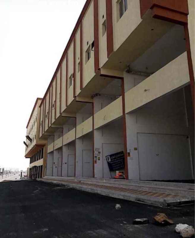 1684484 للإيجار عمارة سكني تجاري