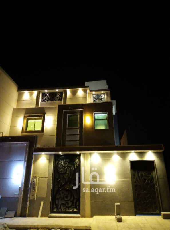 1351270 دور ارضي بصالتين وغرفتين وبيت شعر وحوش جديدة للأيجار
الموقع المهدية جنب شركة الكهرباء
بطريق السيل الكبير
مكتب المنارات المضيئة للعقارات
0538252854
0591031715
0503256641