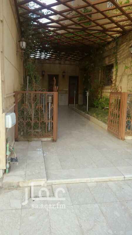 1502700 يوجد لدينا شقه عوائل للإيجار بحي الفلاح مكونه من غرفتين نوم + مجلس + صاله + مطبخ + ثلاثة حمامات - يوجد اصنصير + حارس24 ساعة السعر 30 الف