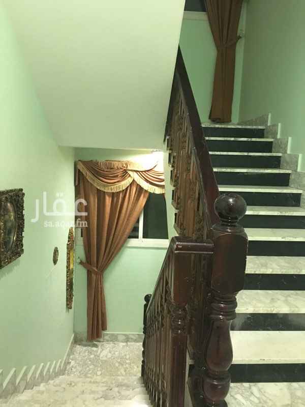 1118487 دور مجدد بالكامل للإيجار السنوي عداد كهرباء مستقل غاز مركزي مشترك وماءمشترك سته غرف
مجلس رجال
مجلس نساء
مقلط
ثلاثه غرف نوم واحده رئيسيه بحمام
مطبخ جاهز
ثلاثه حمامات
صاله داخليه ٦*٧
