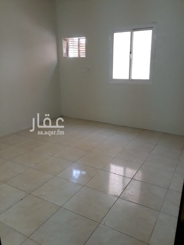 936633 عزاااب
شامل الموية فقط
عمارة تجارية للايجار على الثمانين ٦ شقق
مجددة
كل شقة مكونه من غرفتين وصالة وحمامين ومطبخ
بقيت ثلاث شقق
عداد كهرب مستقل
للايجار الشهري دفعة مقدم شهرين وتامين 500 ريال