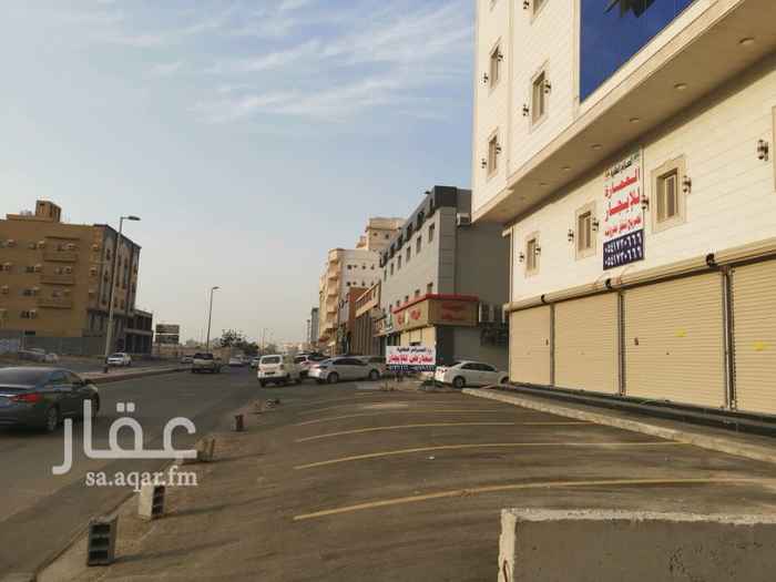 1387628 محلات تجارية جديدة للايجار بشارع عامر بن ابي ربيعة في مخطط الحرمين 1
عدد 5 محلات دورين مساحة الدور 9ف4,5
الايجار السنوي لكل محل
/50,000 الف ر.س