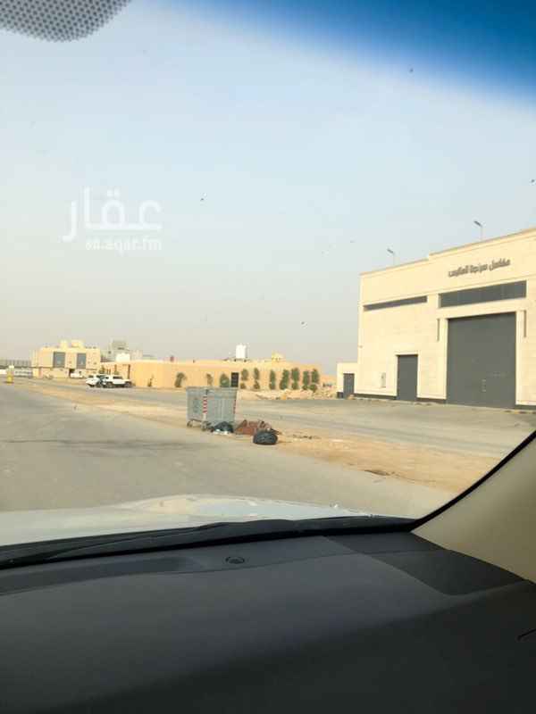 1031542 أرض للإيجار تنفذ على عثمان على بعد ٥٠٠ متر
*مكتب هزاع للعقارات*