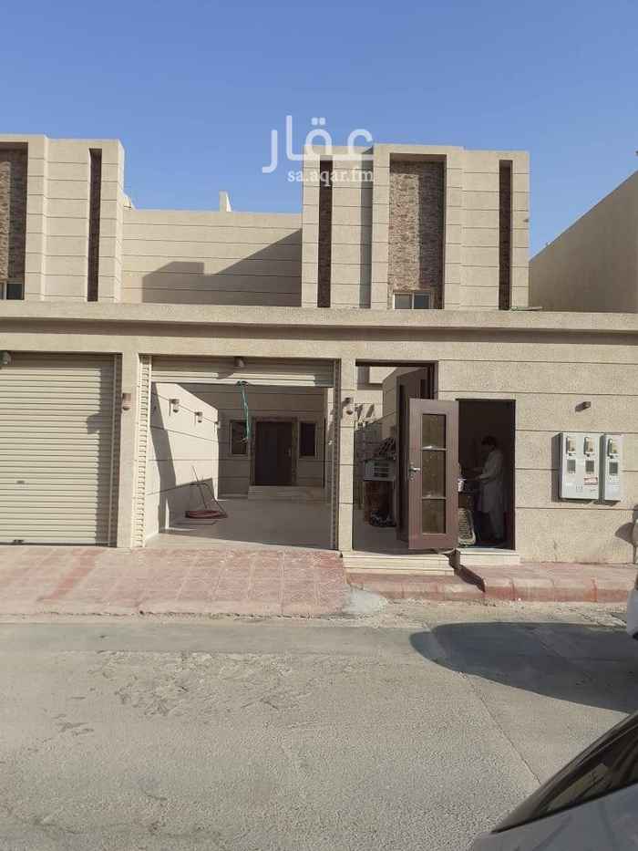 1671366 للبيع فيلا دور ودور شقه حى القمرا
المساحه ٣١٠م
الشارع ١٨م شمالى
السعر مليون ومتين الف
الدور الأرضي مدخل سيارة وعرفه سائق وملحق خارجى ومجلس وصاله ومطبخ و٣ غرف نوم و٣ دورات مياه
الدور العلوى مجلس وصاله و٣ غرف نوم و٣ دورات مياه
الشقه مجلس وصاله و غرفتين نوم ودورتين مياه