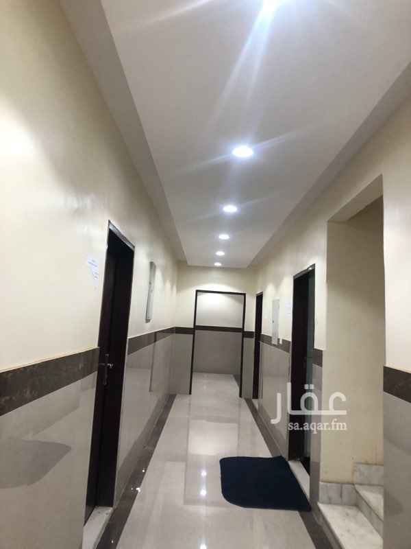 1314787 شقق عزاب للايجار غرفه+صاله+مطبخ+دورة مياه
تسهيلات في الدفع
شهري-سنوي-ثلاثه اشهر